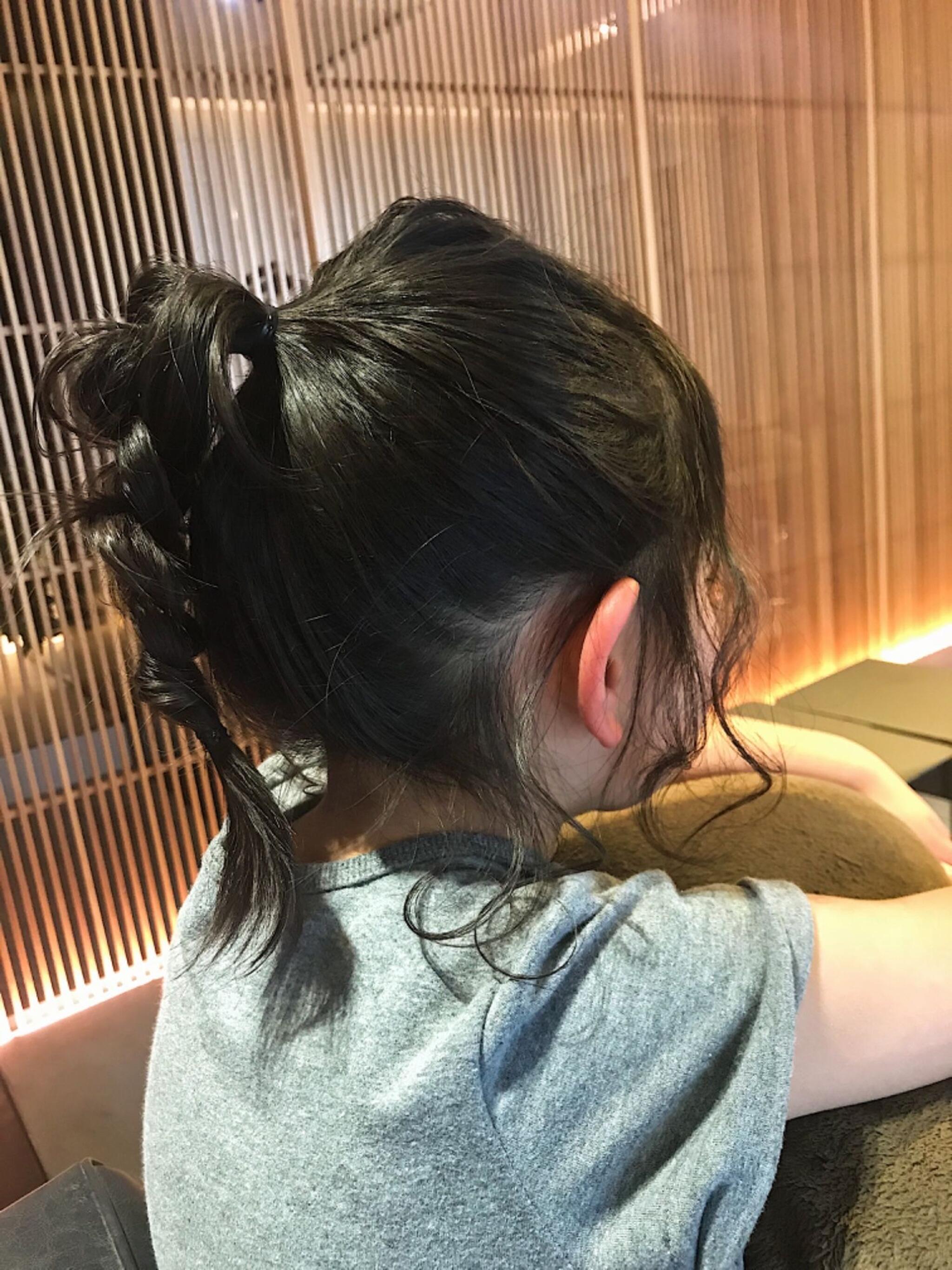 後れ毛たっぷりヘアアレンジ！