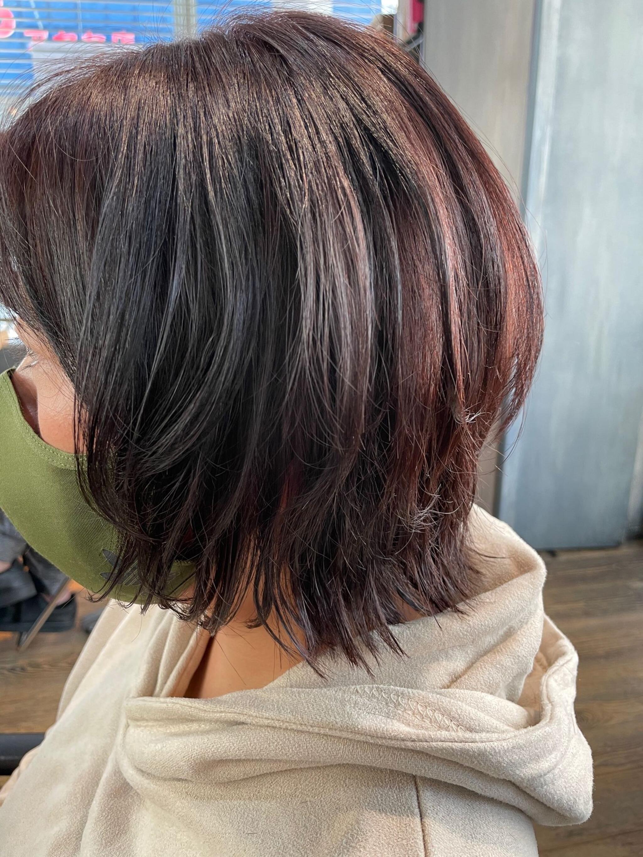 春ピンクカラー、ウルフ