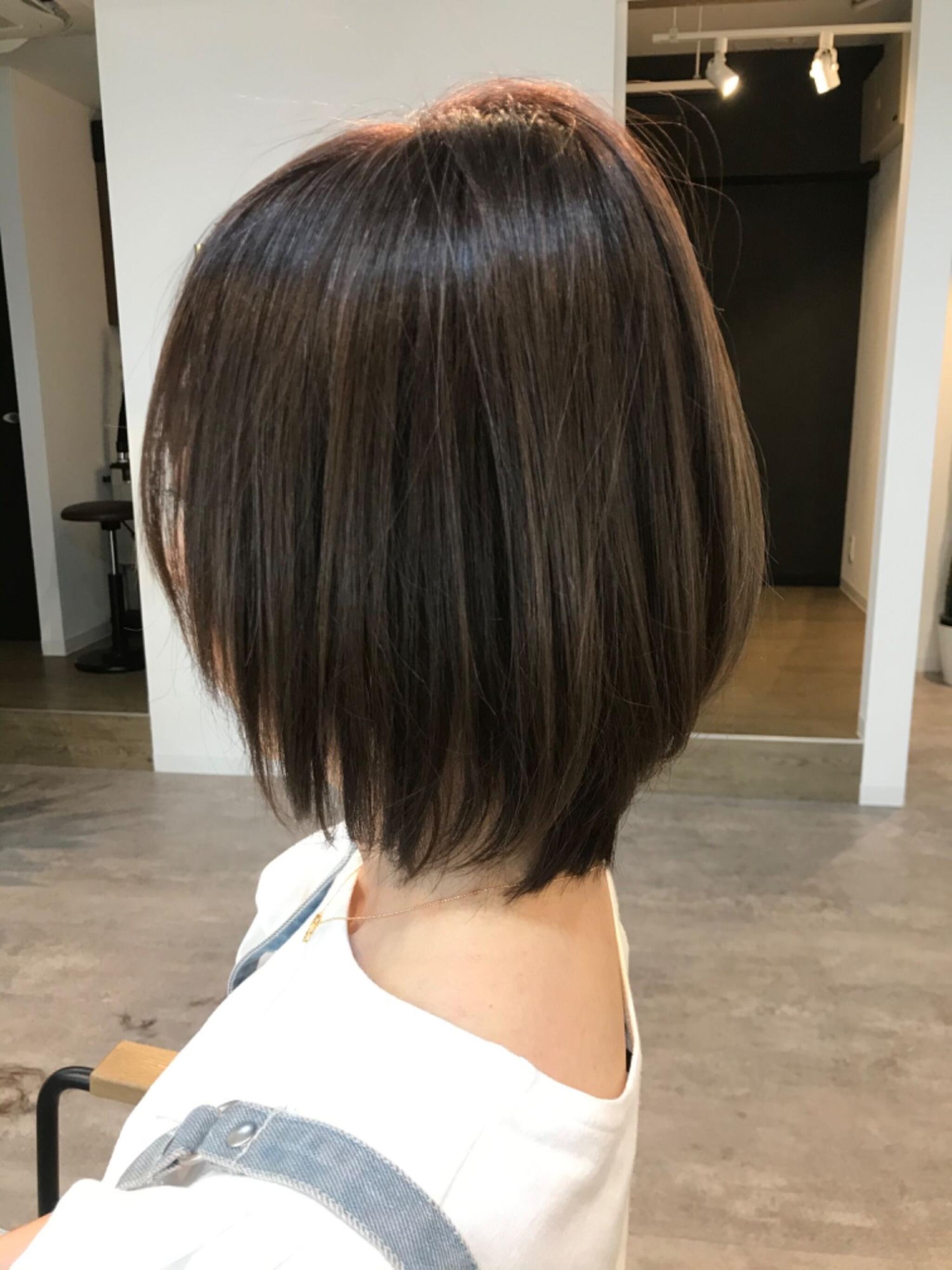 かわいいひし形シルエットの重軽ボブ