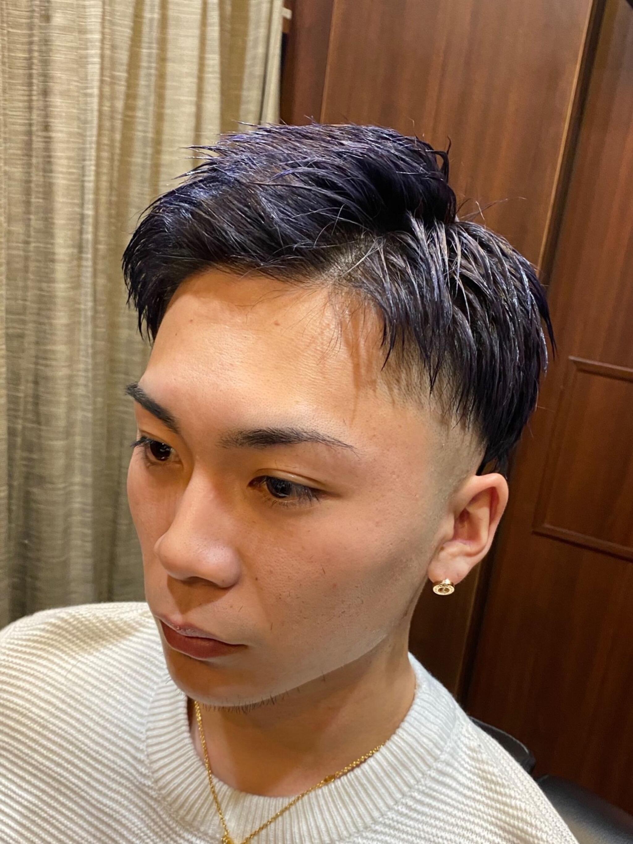スキンフェードで流行を演出