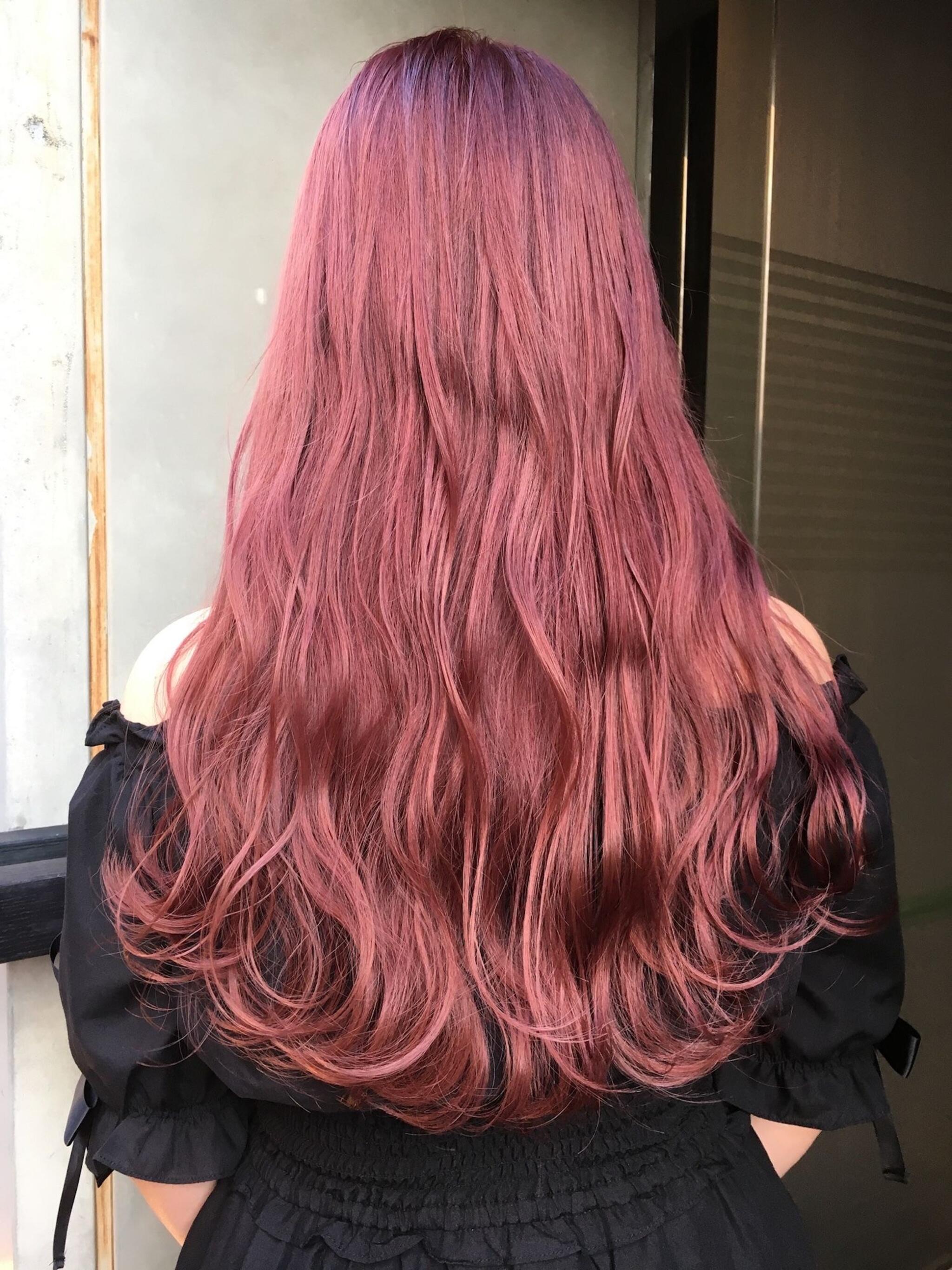 ラズベリーレッド