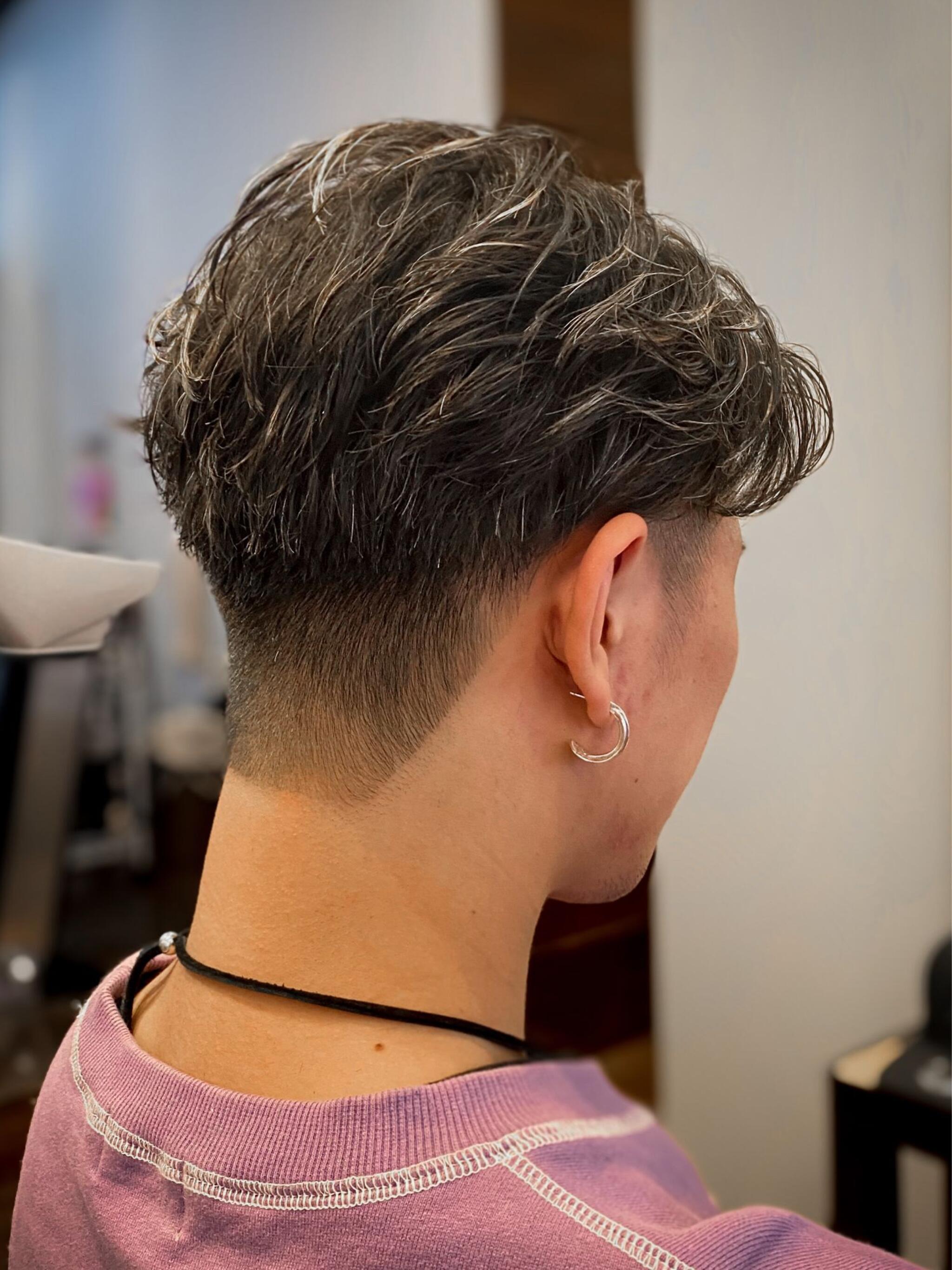 「IRIE HAIR 福岡」ハイライトカラー×アップバング×ソフトツーブロック