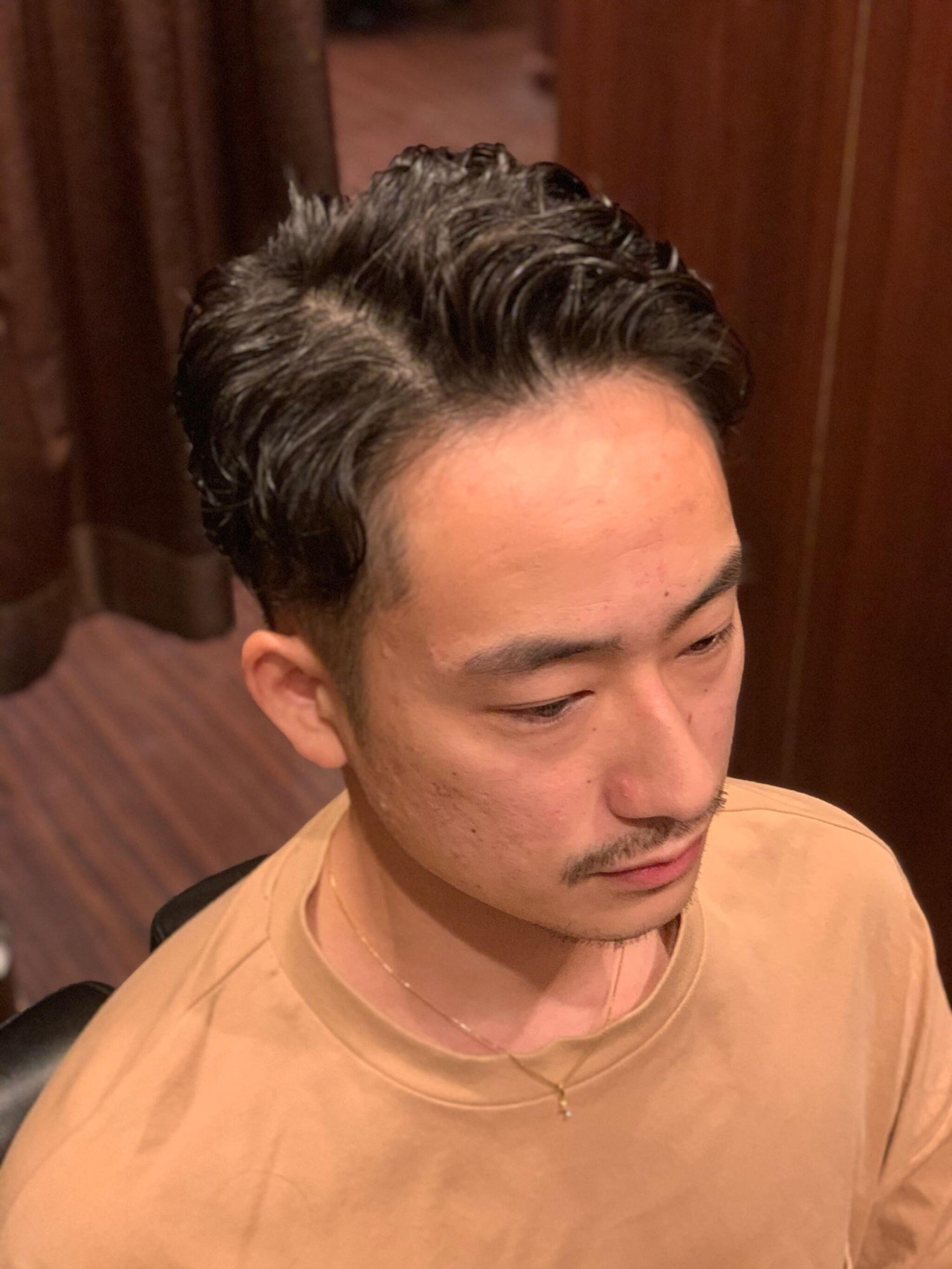 ツーブロック、七三ナチュラルパーマ