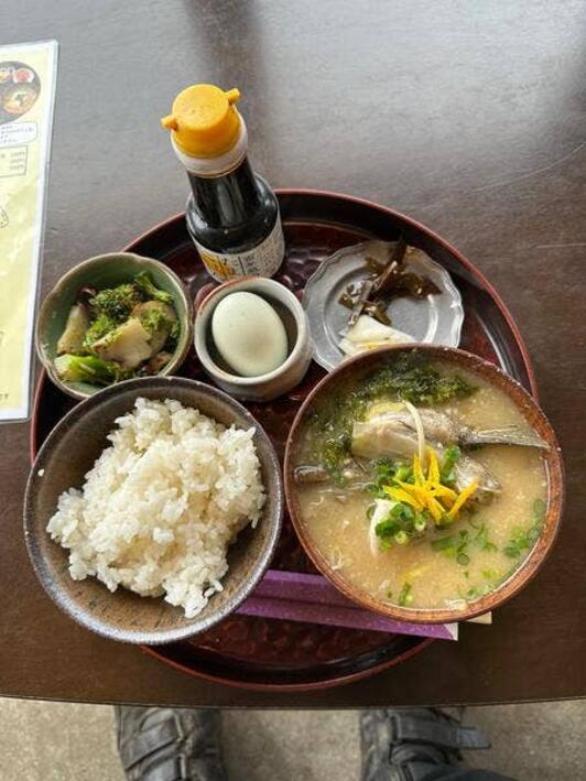 おみそしる 京橋】具だくさんみそ汁や定食が楽しめる「MI SO UP」がツイン21