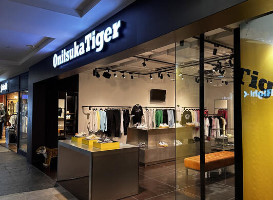クチコミ : Onitsuka Tiger キャナルシティ博多 - 福岡市博多区