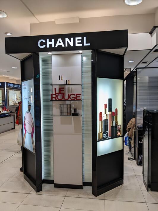 CHANEL店舗ディスプレイ 487a73ca1e784cd847299419520eb8