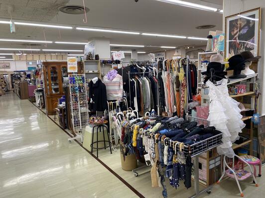 なんでも屋 - 神戸市兵庫区荒田町/衣料品店 | Yahoo!マップ