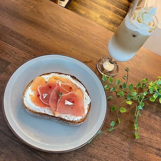 中外カフェ　御影 Cafe Queen 御影 - 神戸市東灘区御影/カフェ・喫茶 | Yahoo!マップ