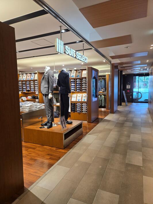 HARDY AMIES BOUTIQUE スーツ HARDY AMIES（レディース）のフリマアイテム一覧