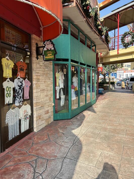 RANCH アメリカンビレッジ店 - 中頭郡北谷町字美浜/衣料品店