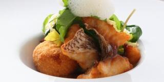 グルメ ビストロモーベギャルソン - 大阪市中央区安土町/フランス料理店