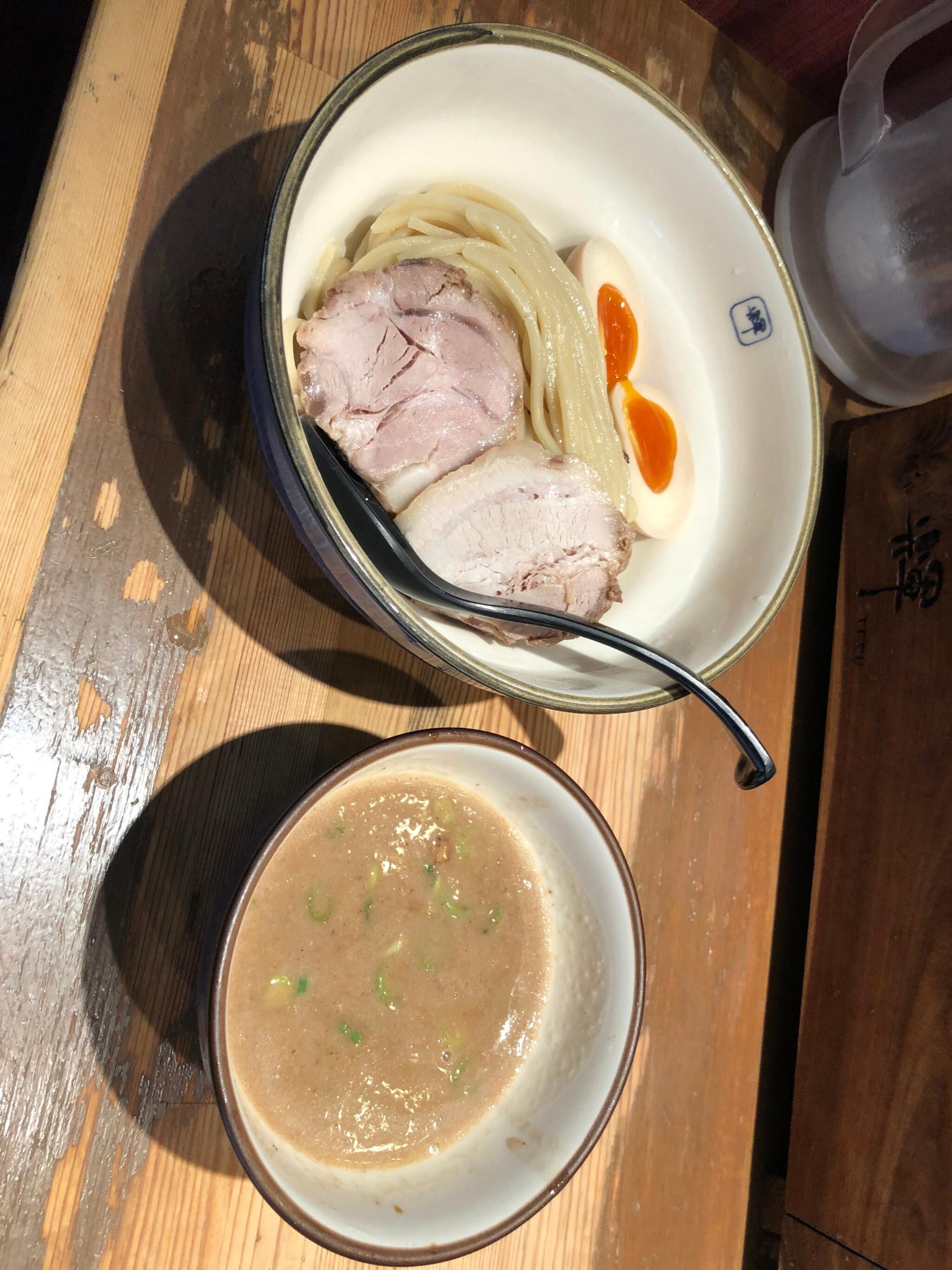 麺や 輝 大阪中津店の代表写真3