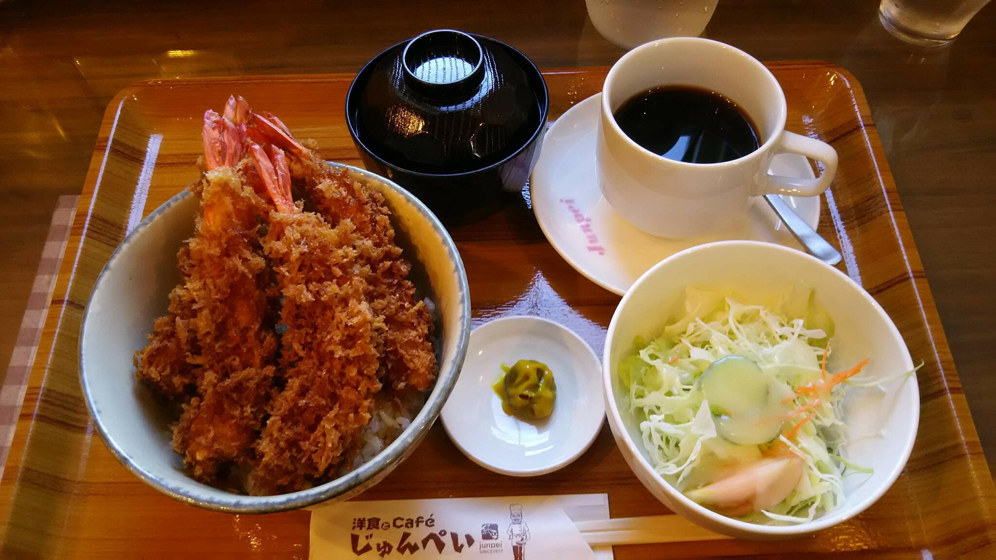 洋食とcafeじゅんぺいの代表写真1