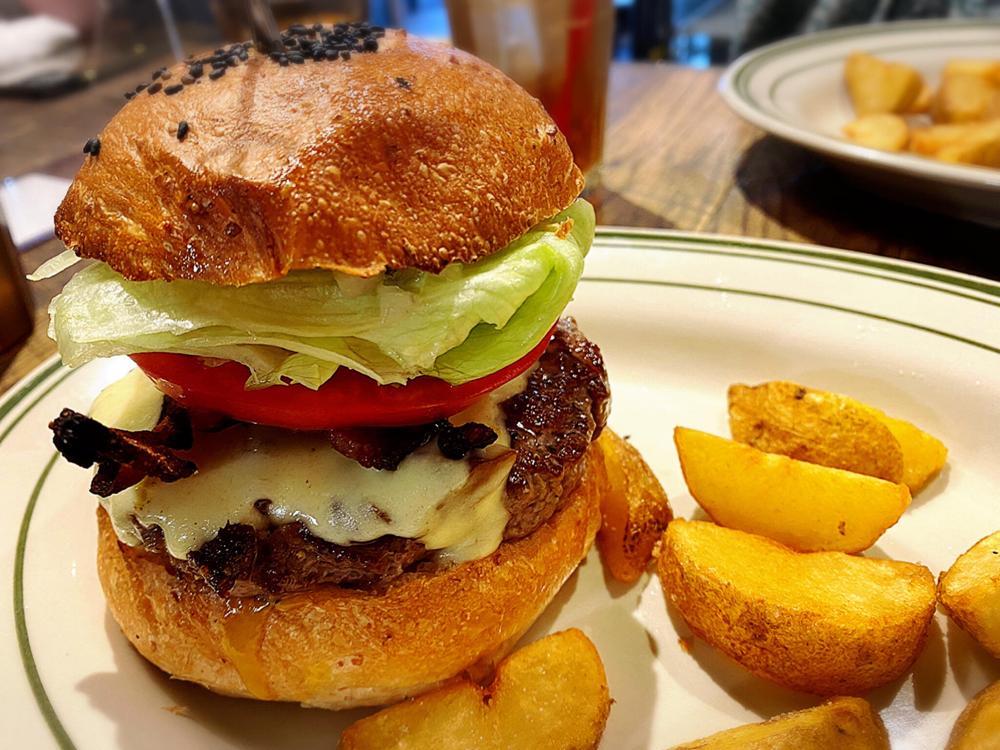 MUNCHS BURGER SHACK - 港区芝/ハンバーガー店 | Yahoo!マップ