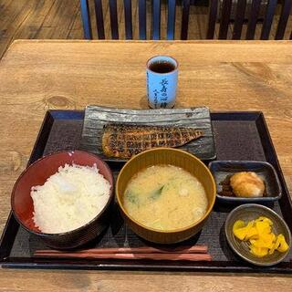 炭火焼干物食堂 越後屋亀丸の写真4