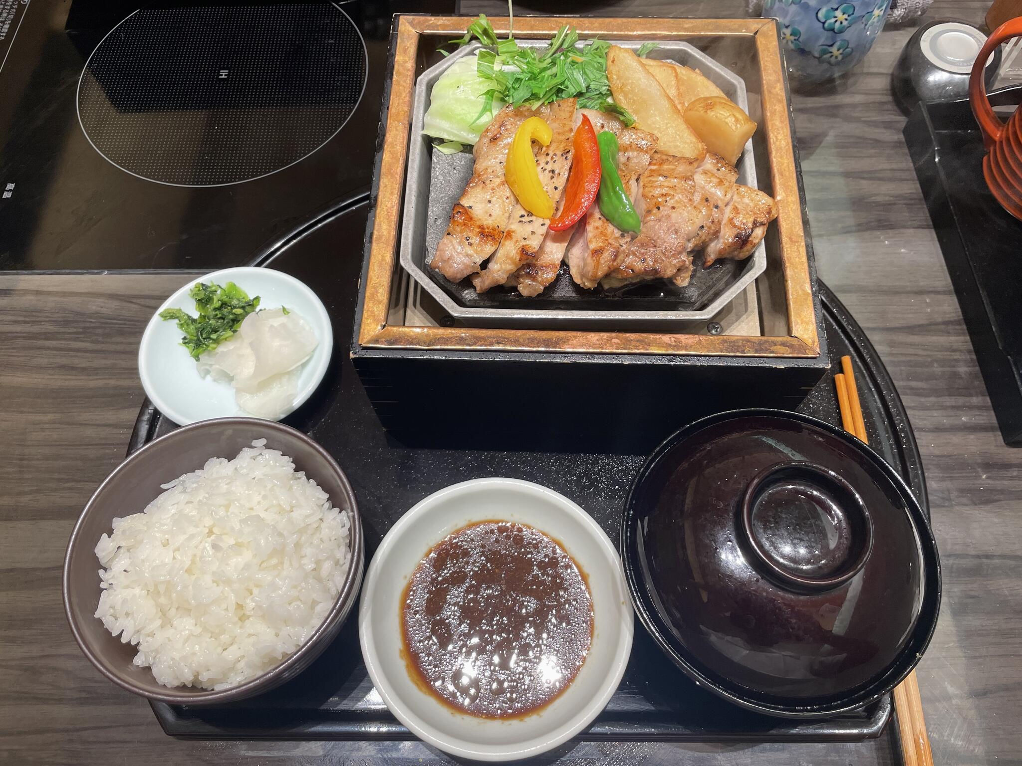 黒豚料理 寿庵 中央駅西口店の代表写真9