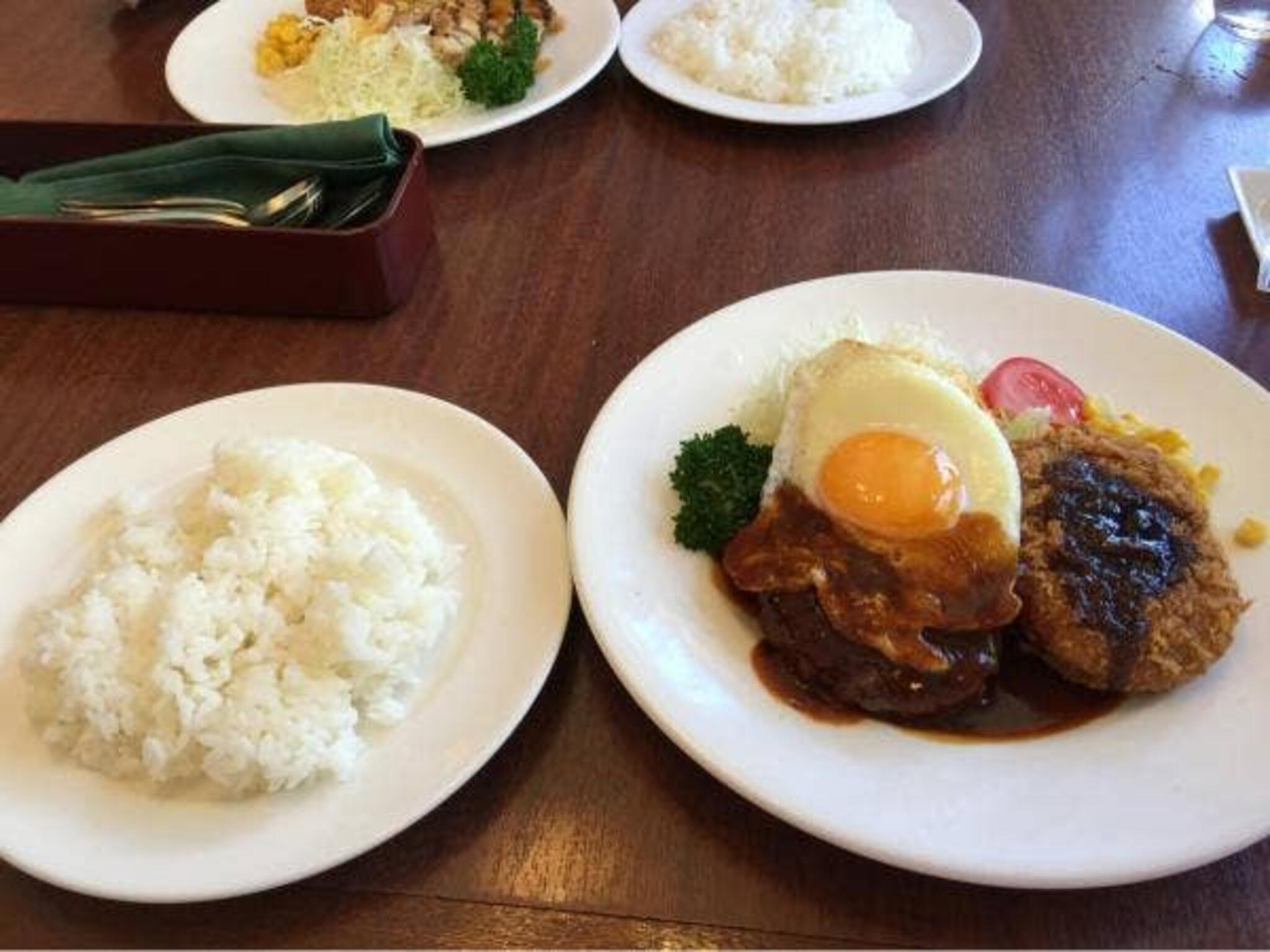 ロイヤルホスト 下山手店の代表写真9