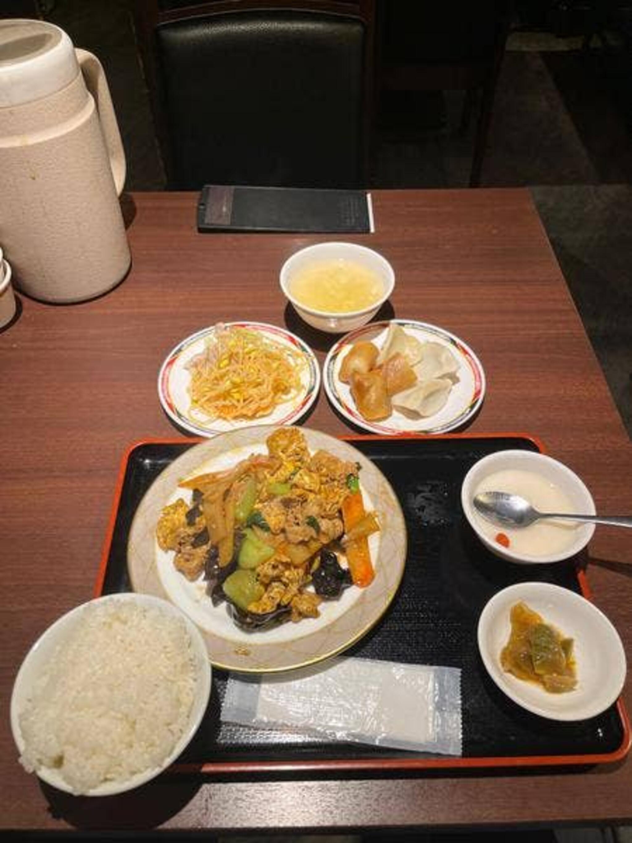 台湾料理食べ放題 台北夜市 小田急第一生命ビル店の代表写真4
