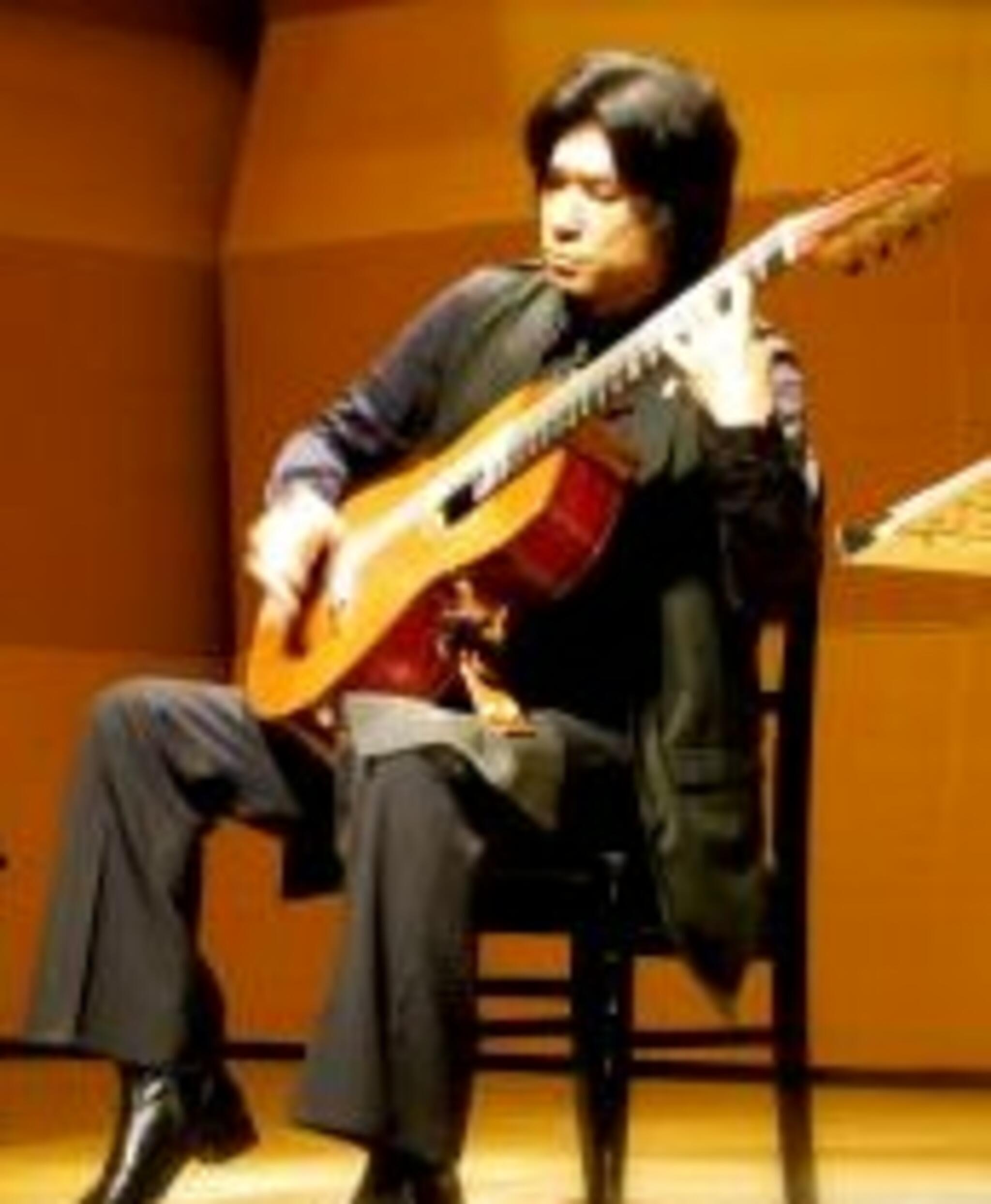 中峰秀雄ギター教室の代表写真10