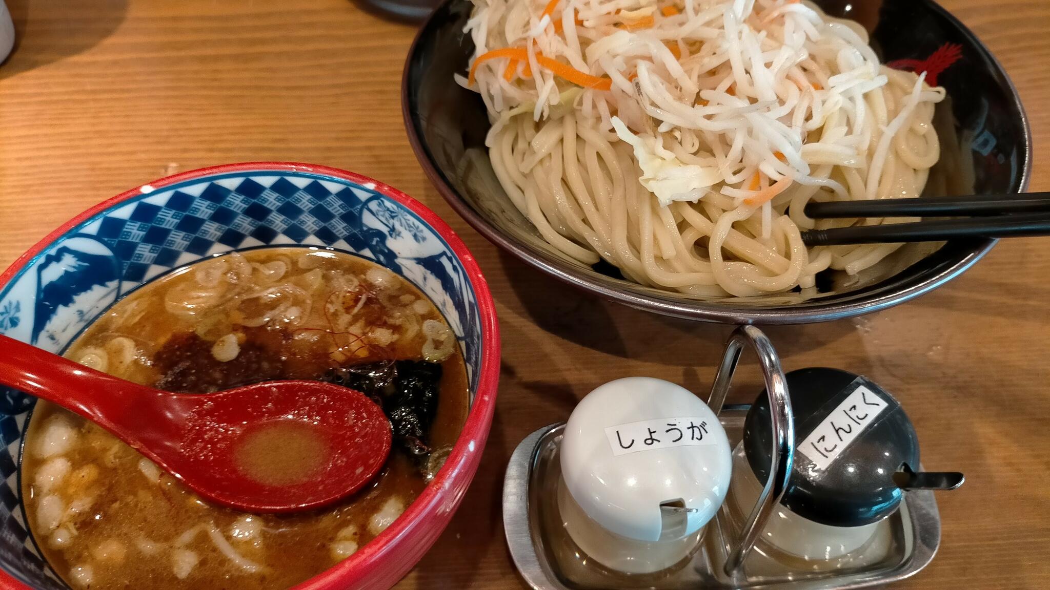 三田製麺所 桜木町駅前店の代表写真1