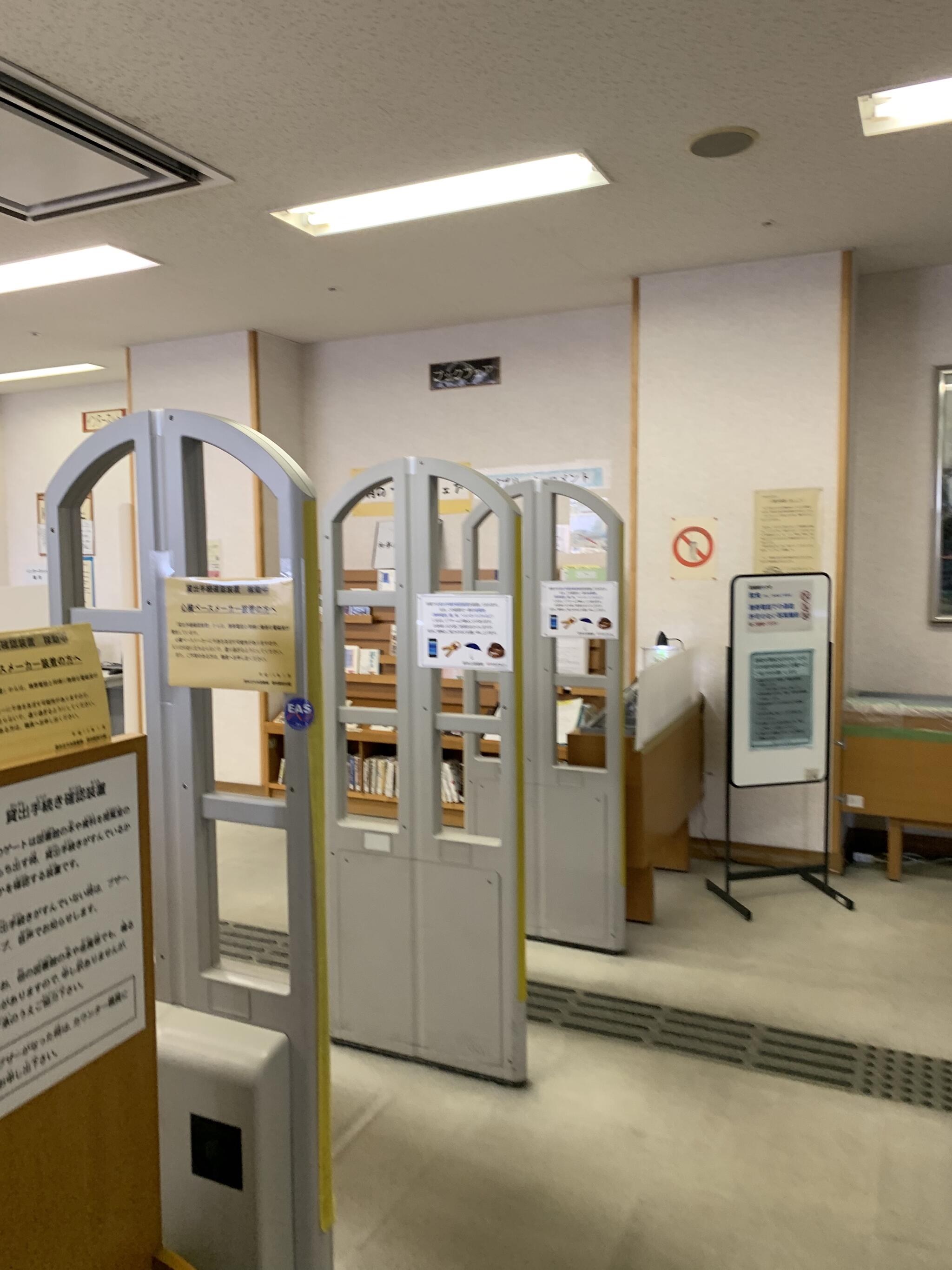 堺市立 中央図書館堺市駅前分館の代表写真3