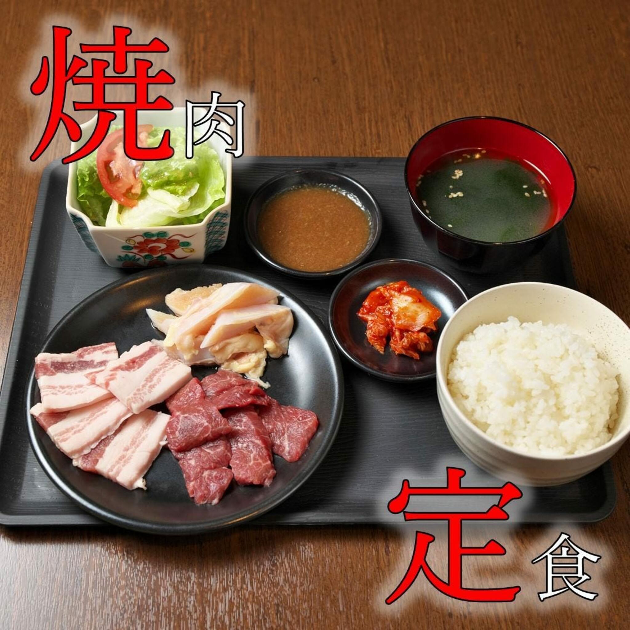焼肉・肉丼 輝福の代表写真5