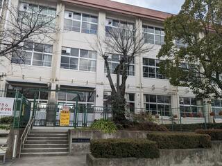 亀岡市立詳徳小学校のクチコミ写真1
