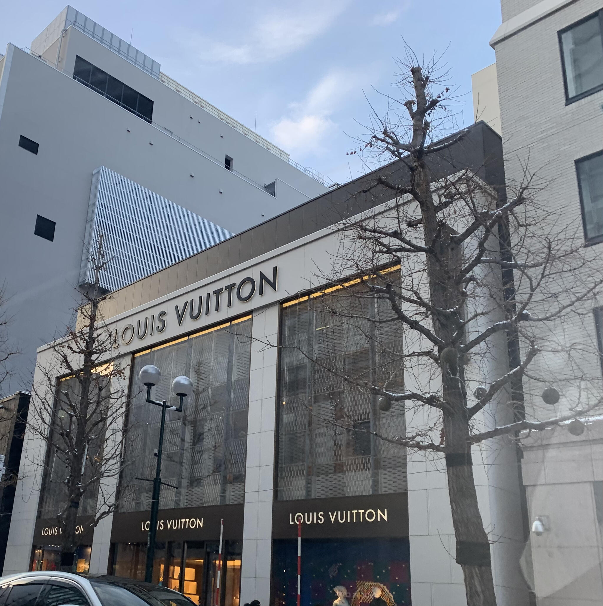 クチコミ : LOUIS VUITTON 丸井今井札幌店 - 札幌市中央区南一条西