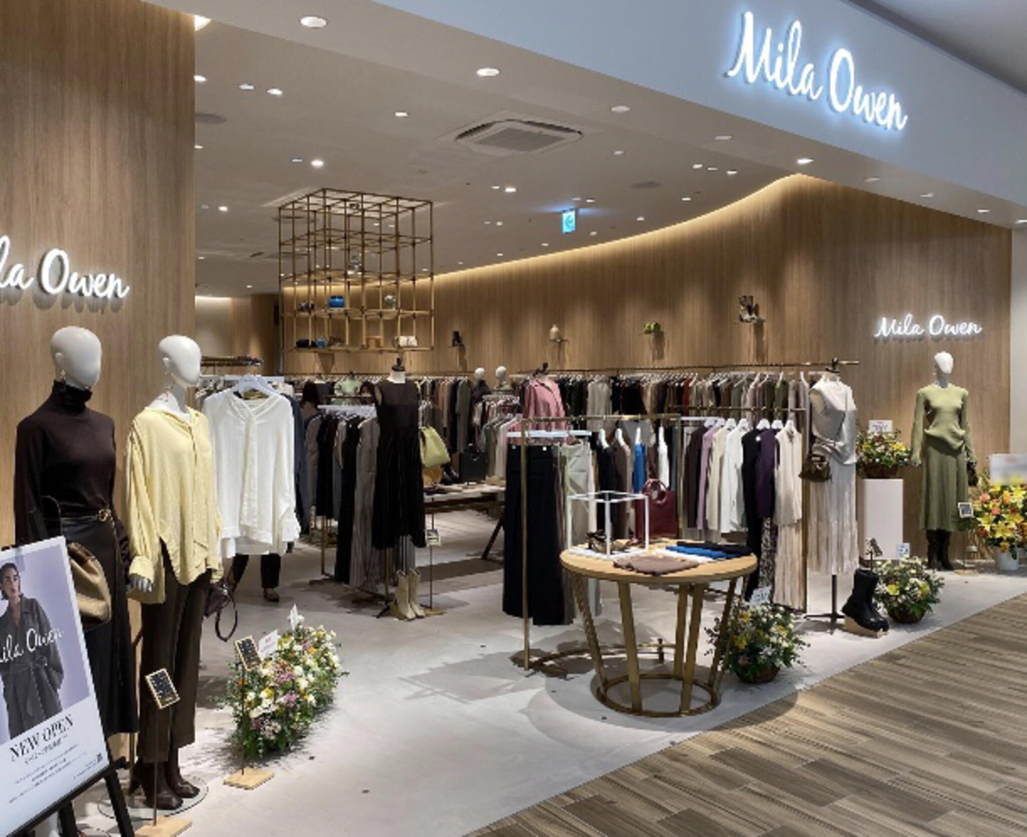 mlla 服 店舗