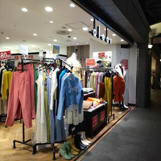 トップ clear 店舗 服