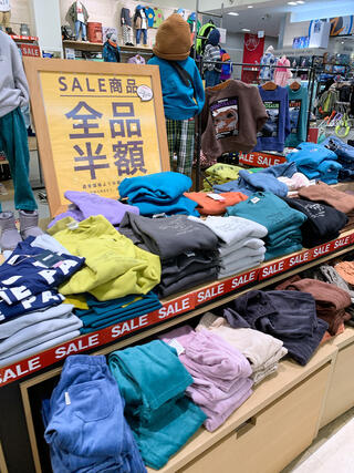 可愛い服 店 セール 久留米