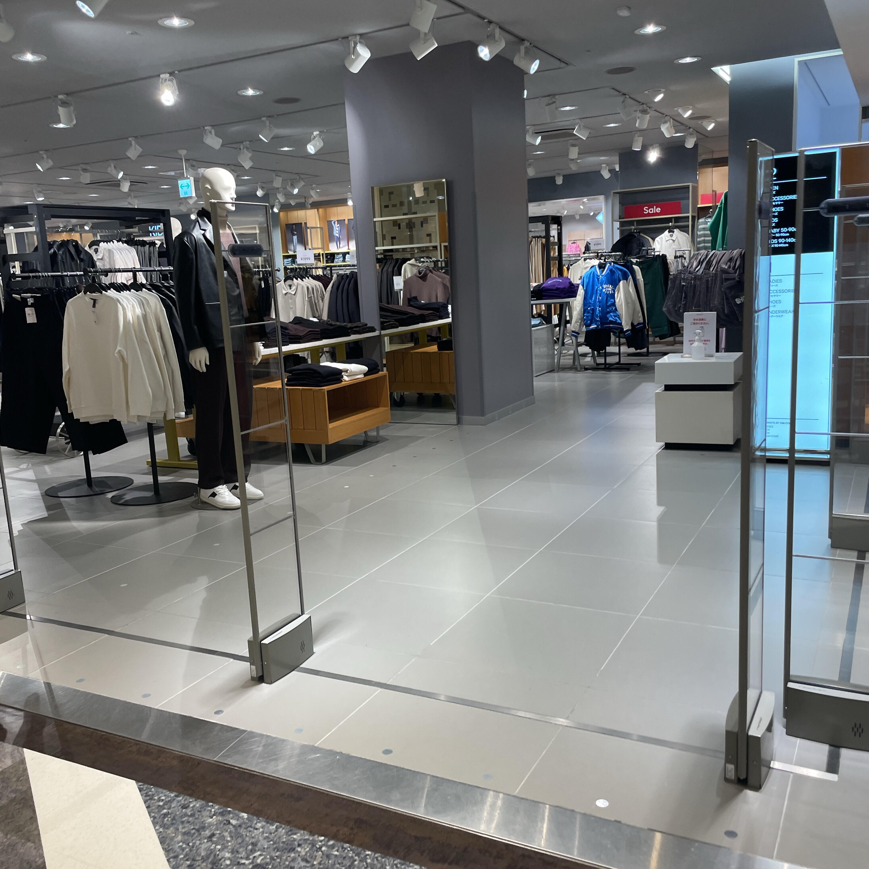 服 コレクション 処分 h&m 新潟