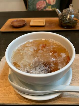 中国茶と薬膳スイーツ 甘露のクチコミ写真2