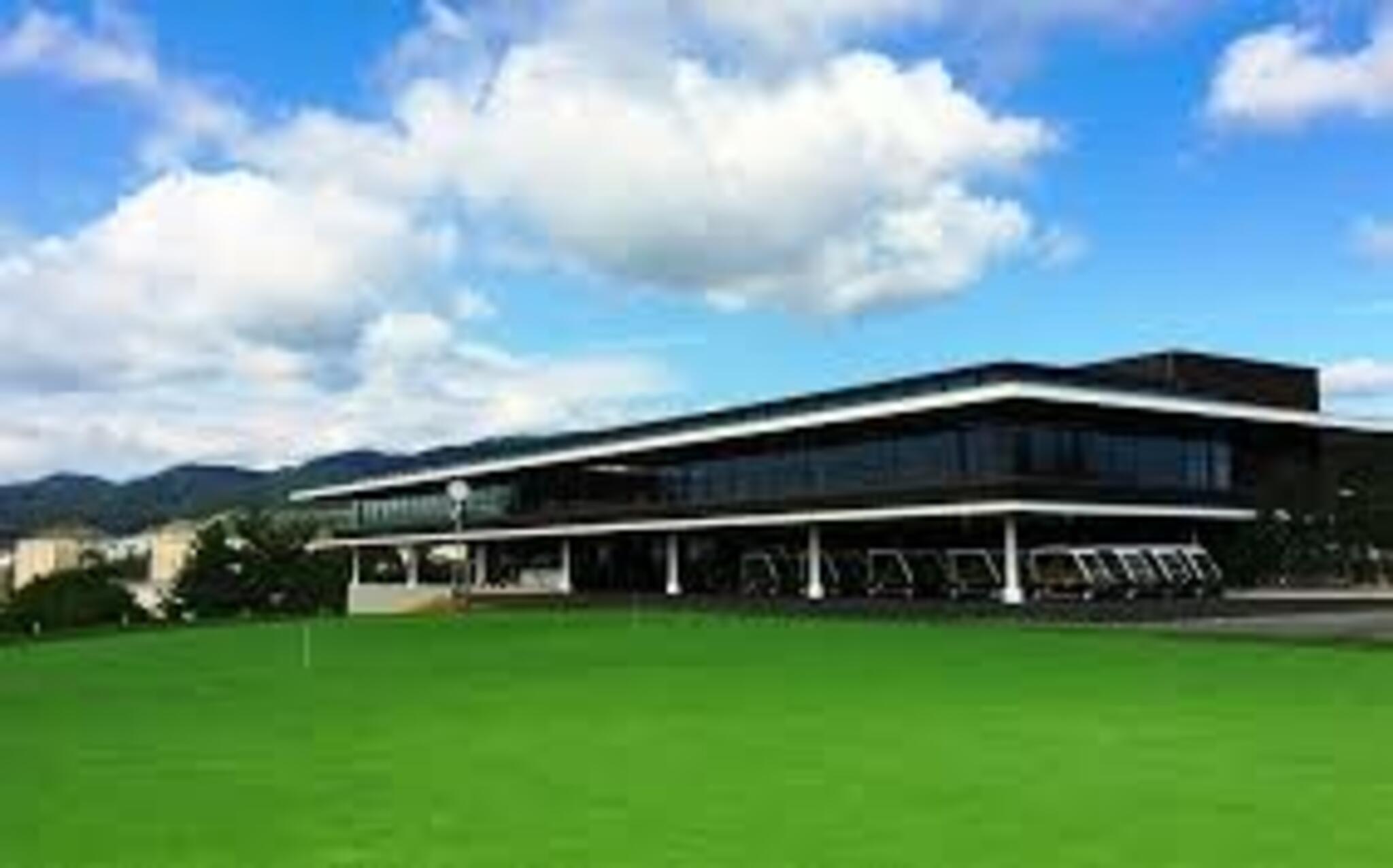 茨木国際ゴルフ倶楽部の代表写真1