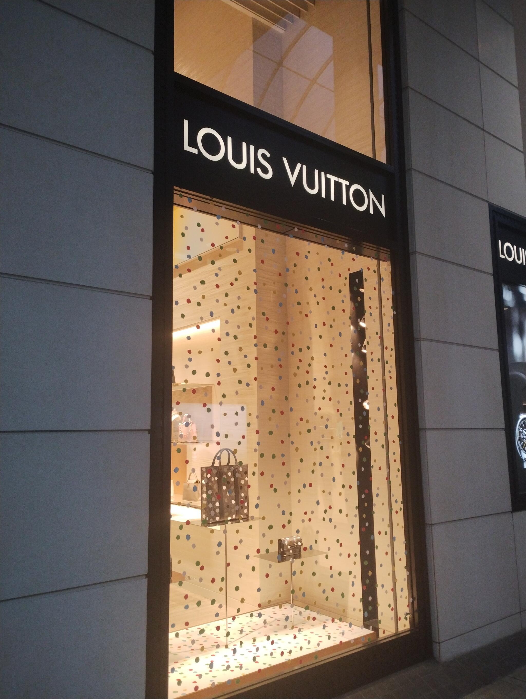 高松丸亀町壱番街東館 高松市丸亀町/ショッピングセンター・モール Yahoo!マップ