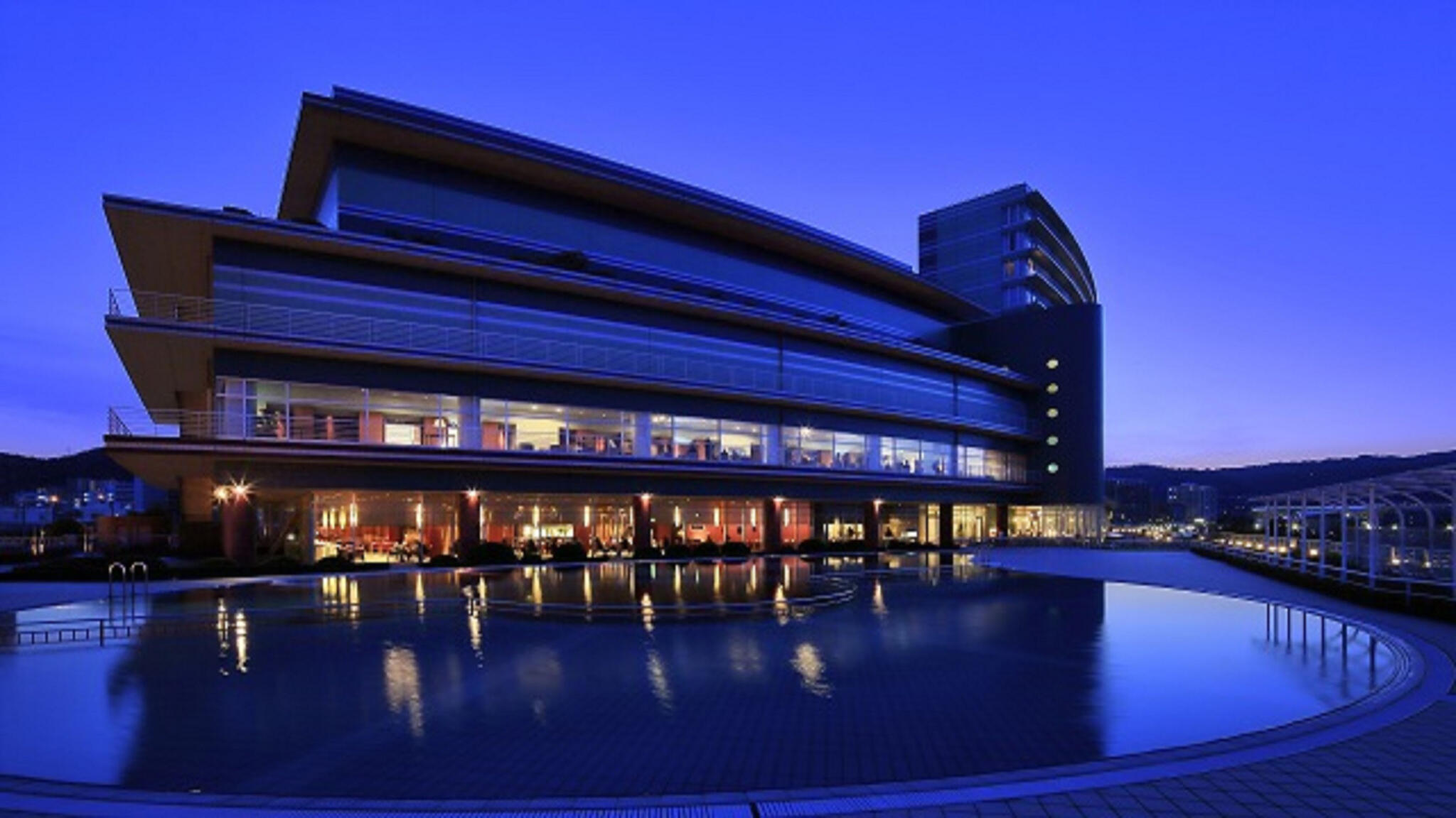 琵琶湖ホテルの代表写真1
