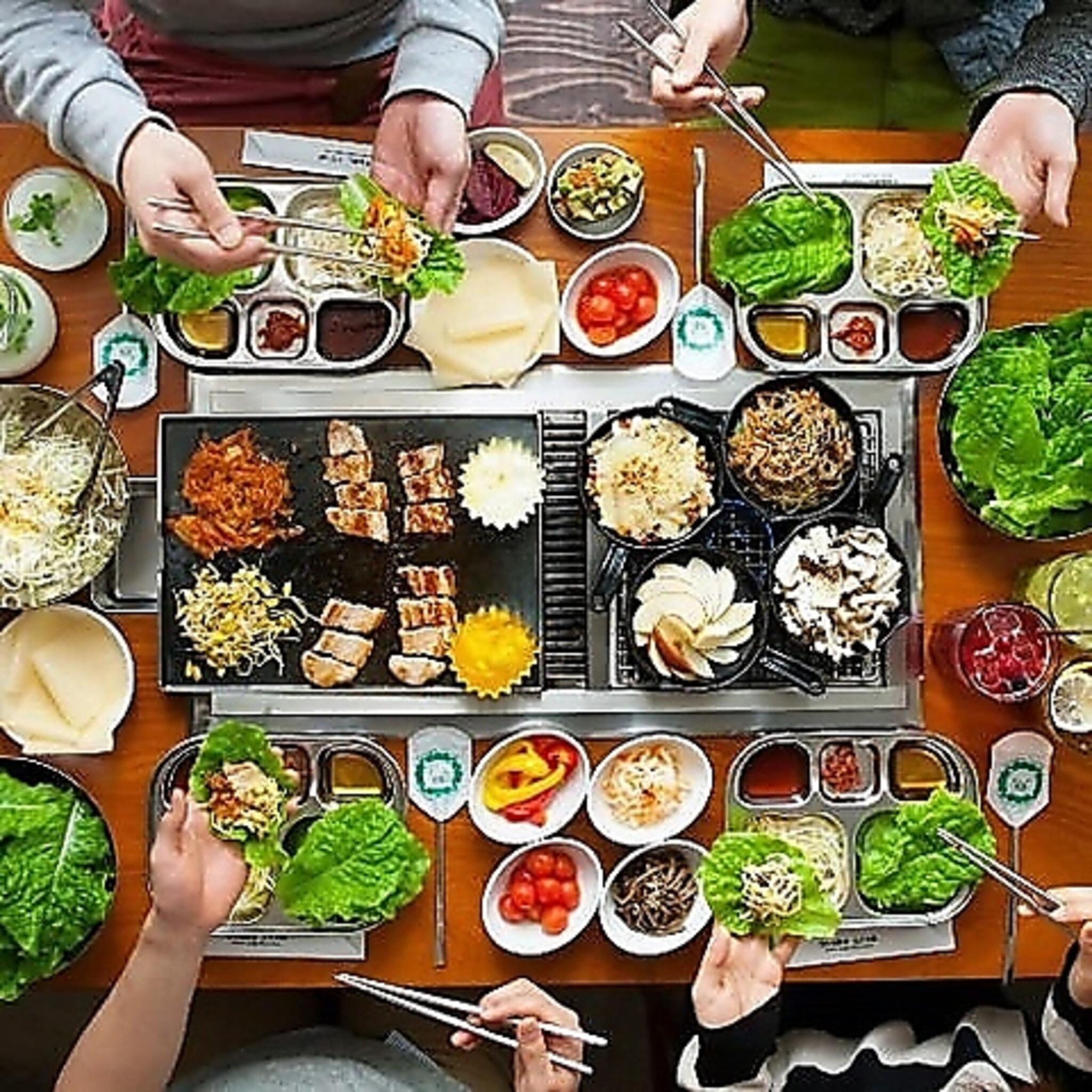 チーズとお肉の韓国料理 ベジテジや 栄店の代表写真3