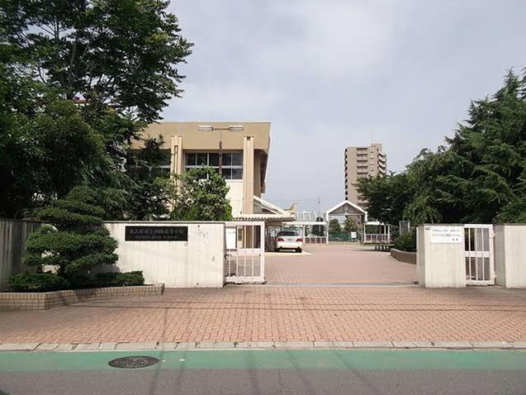 名古屋市立西陵高等学校の代表写真2