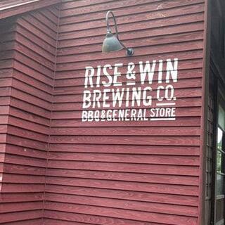 RISE&WIN Brewing Co.BBQ&General Storeの写真18