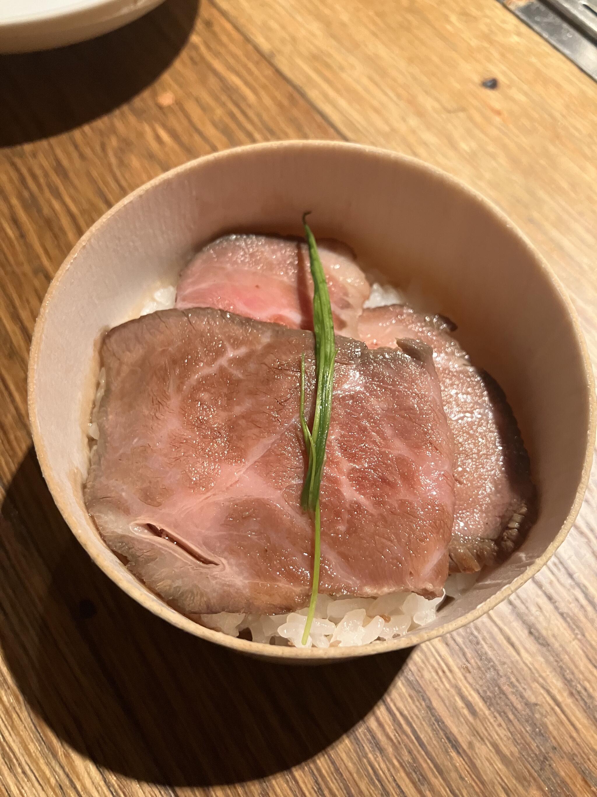 熟成焼肉 肉源 仙台店の代表写真4