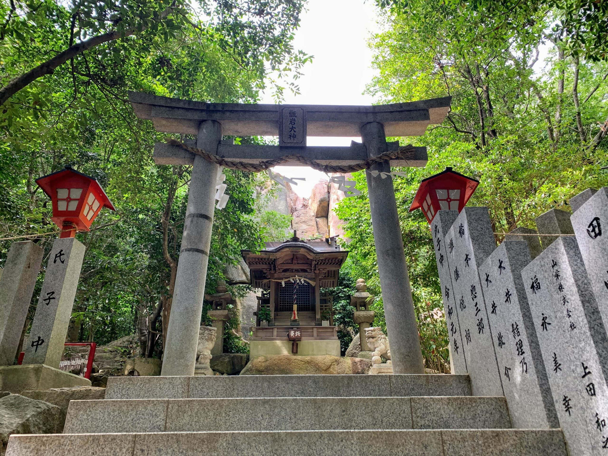 越木岩神社の代表写真1
