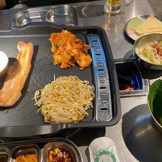 チーズとお肉の韓国料理 ベジテジや 栄店の写真22