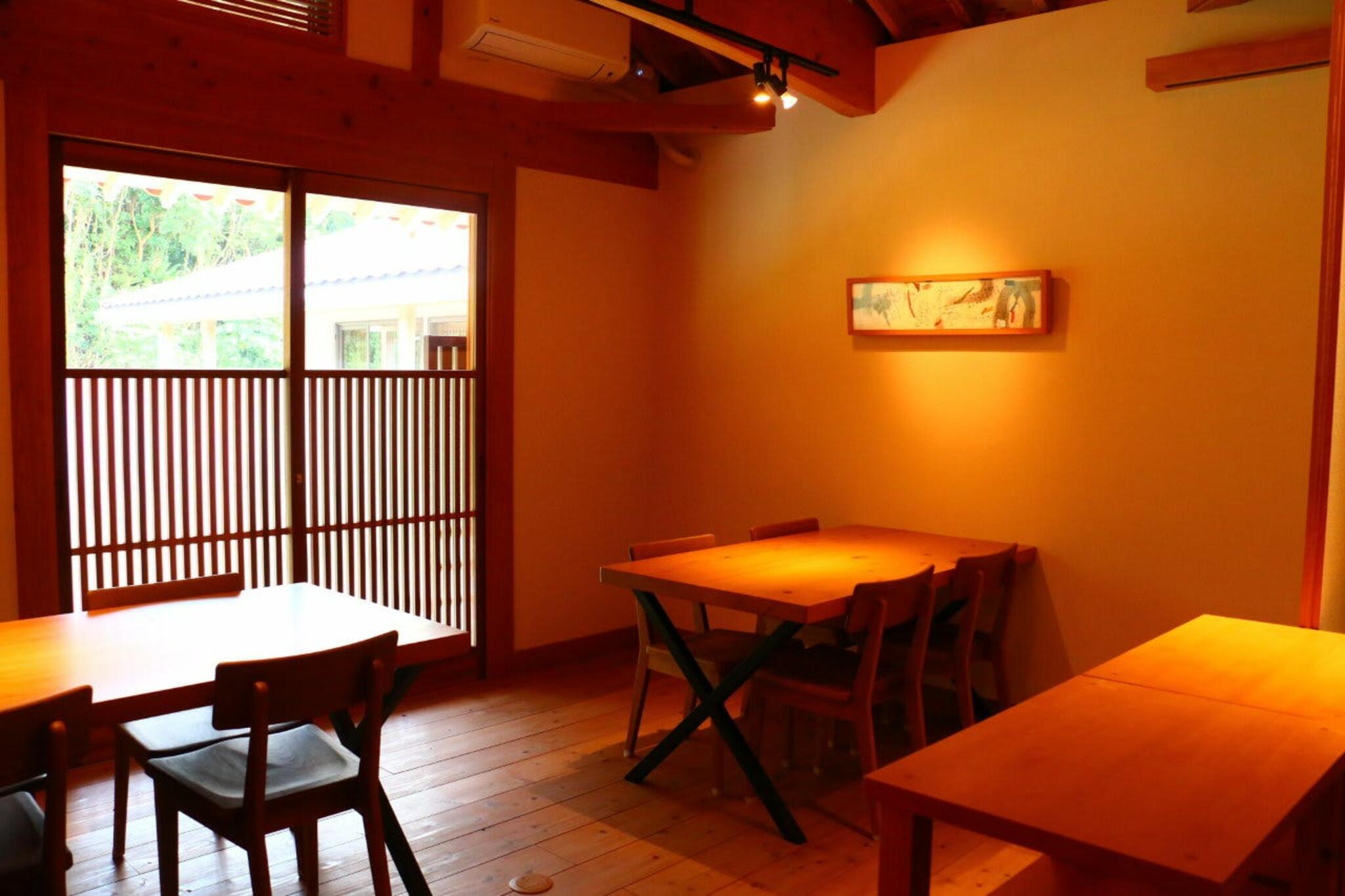古酒と沖縄季節料理 榮料理店の代表写真7