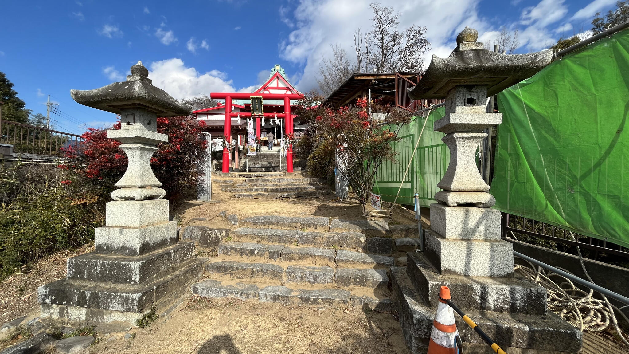 差出磯大嶽山神社の代表写真1