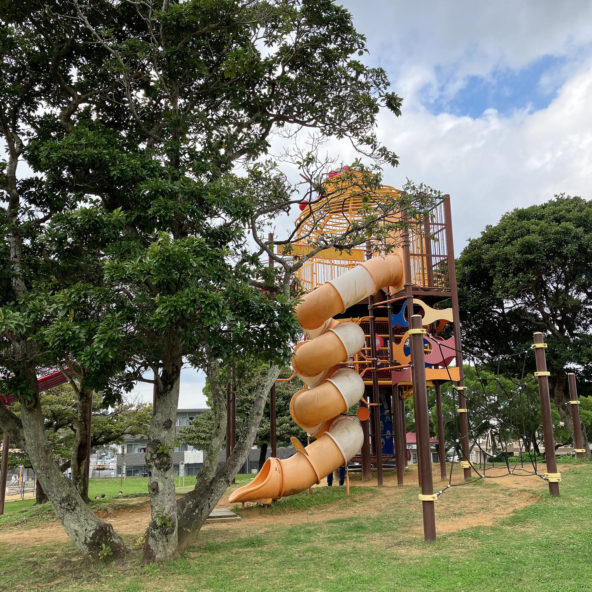 山内公園 - 沖縄市山内/公園 | Yahoo!マップ