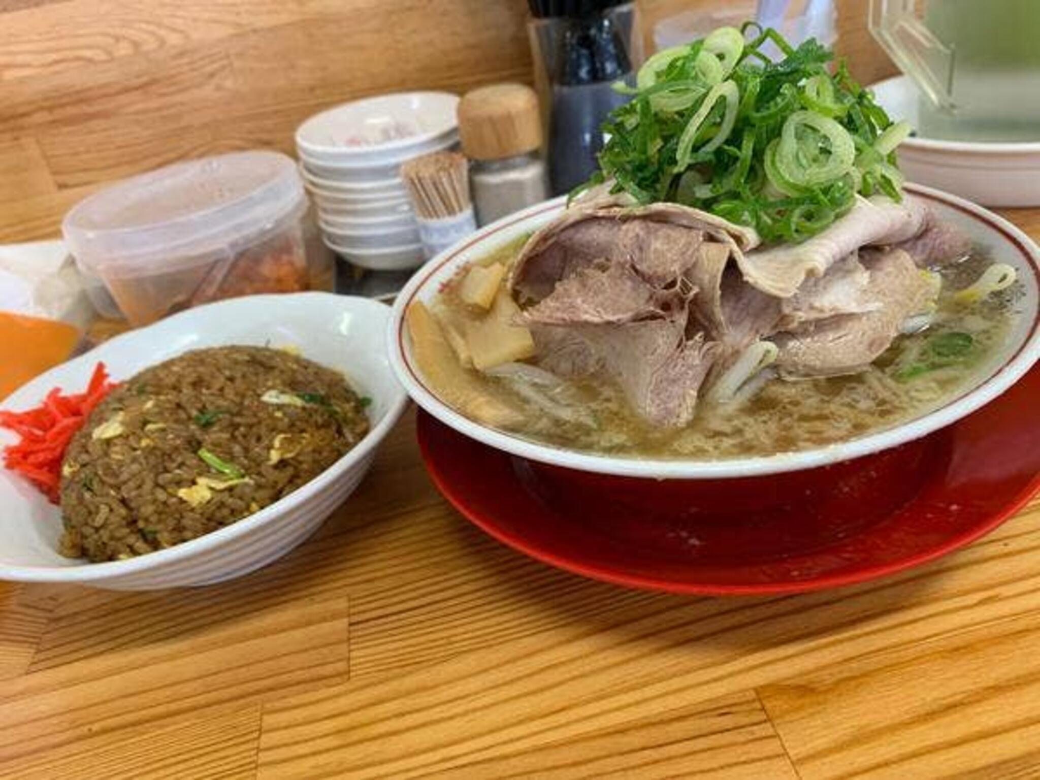 チャーシュー麺専門店くらお 東近江店の代表写真8