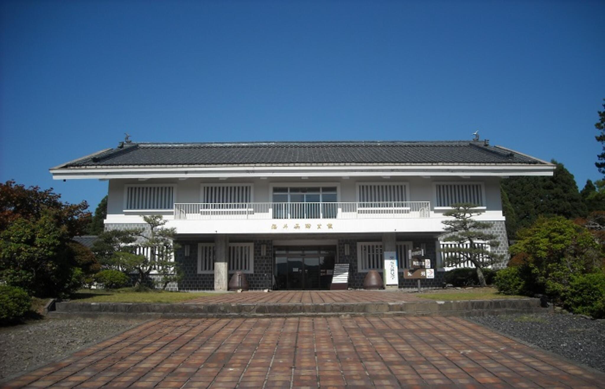 福井県陶芸館の代表写真1
