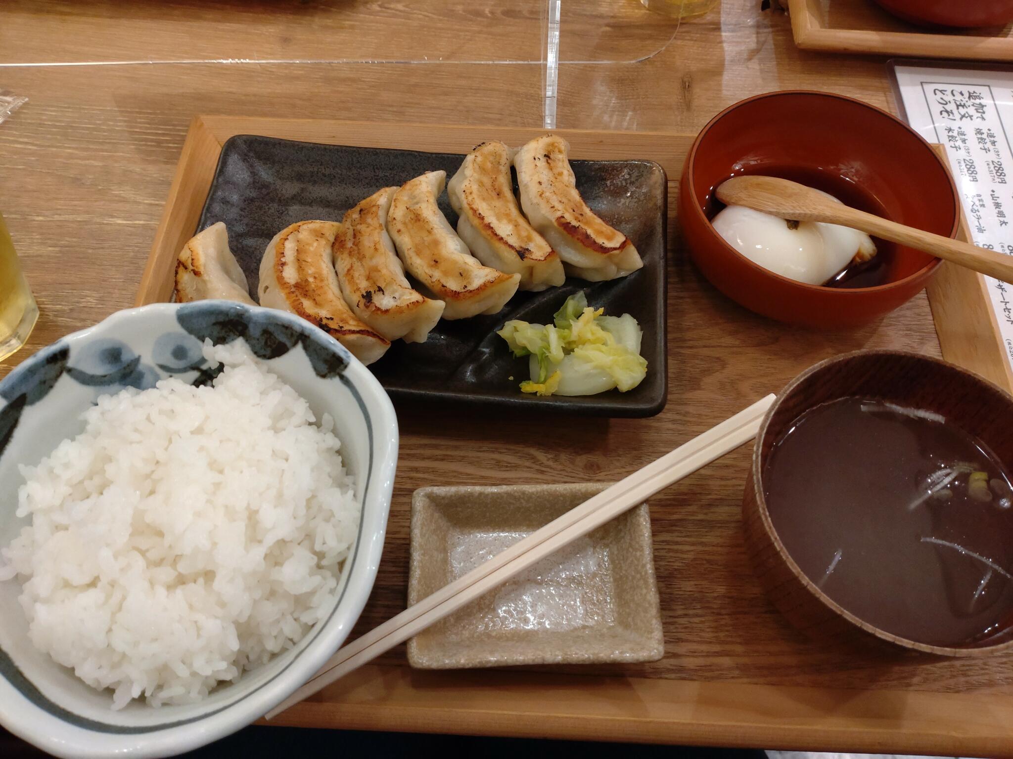 肉汁餃子製作所ダンダダン酒場 札幌店の代表写真7
