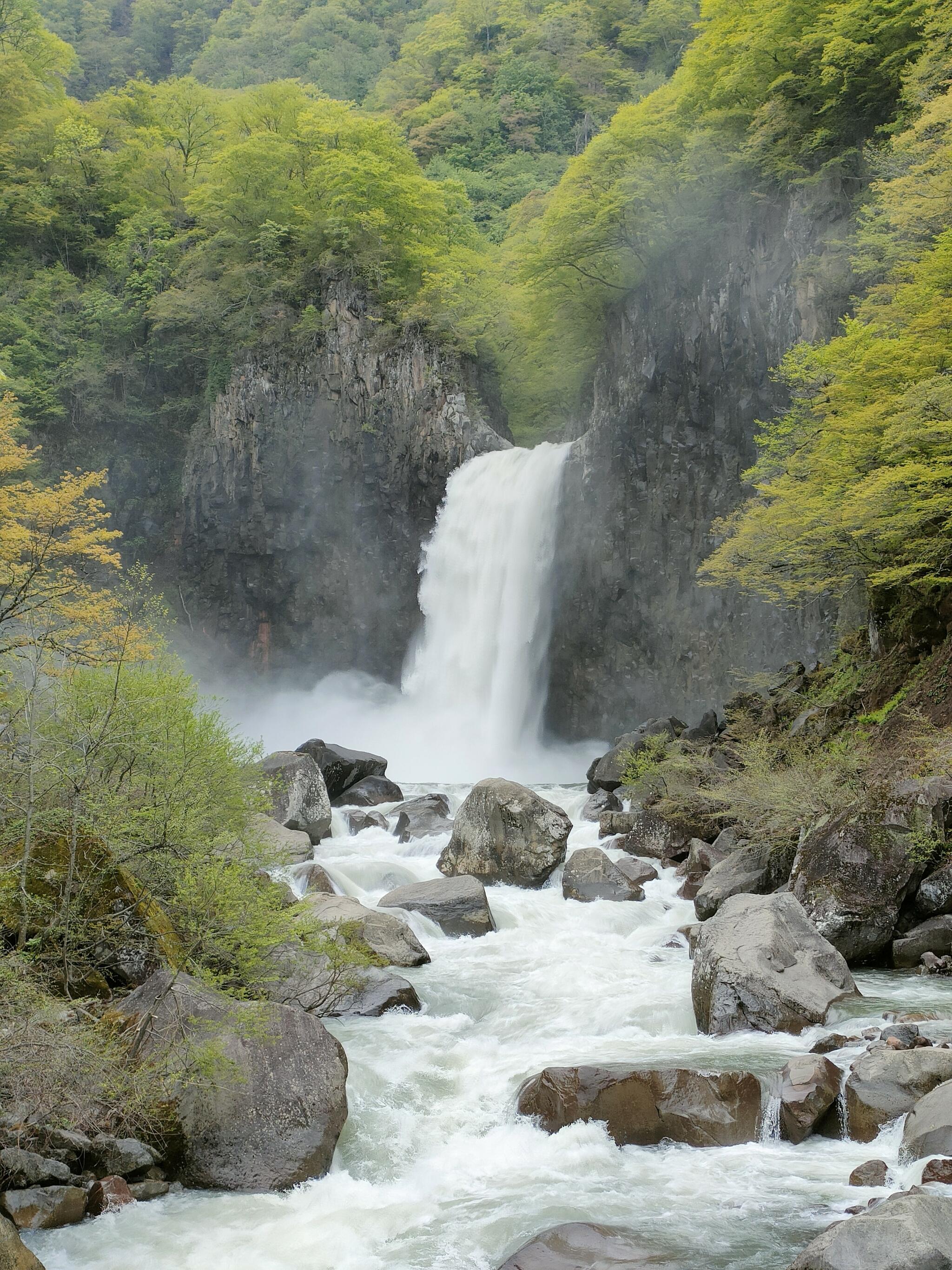 苗名滝の代表写真4
