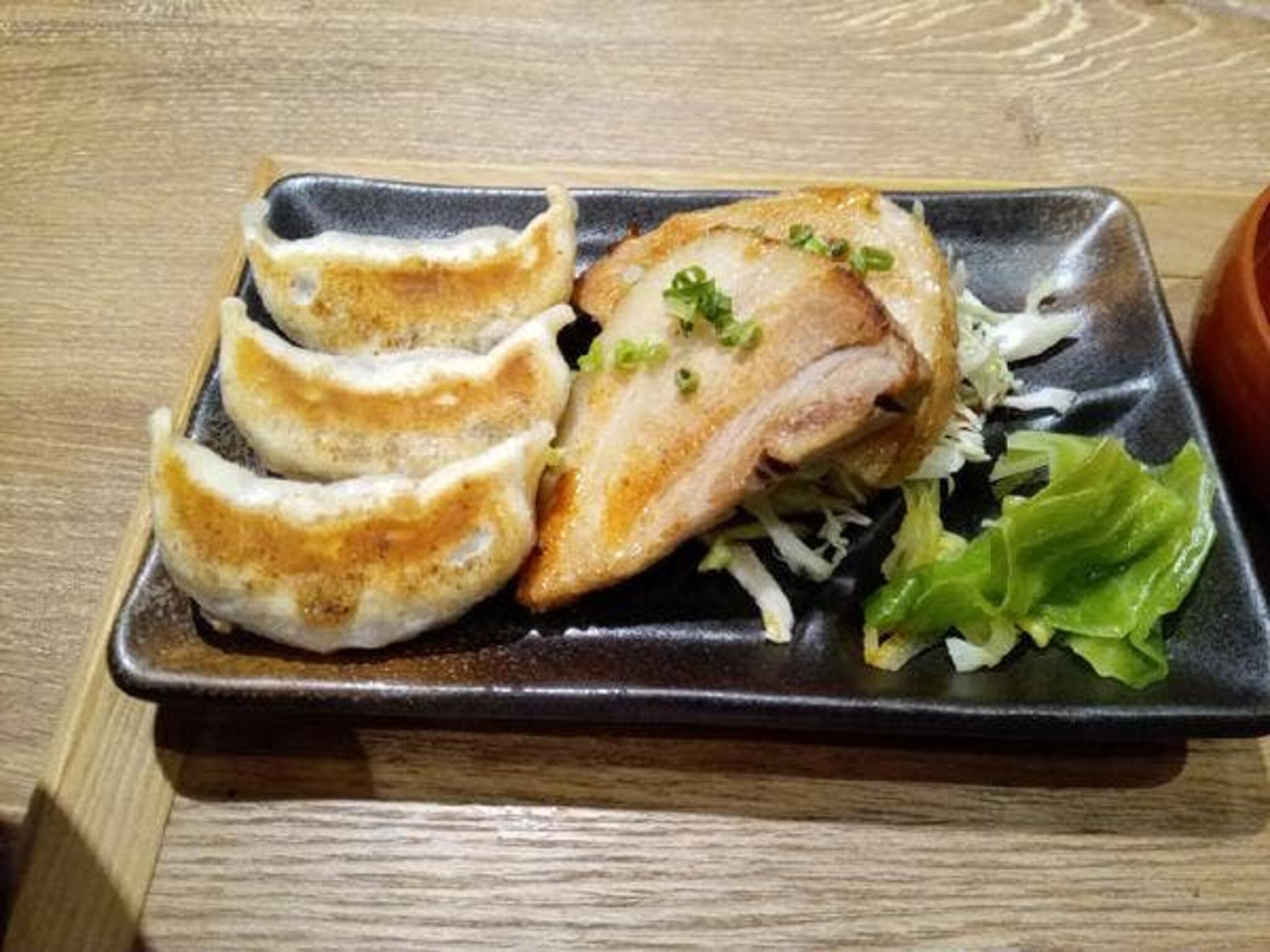 肉汁餃子製作所ダンダダン酒場 札幌店の代表写真3